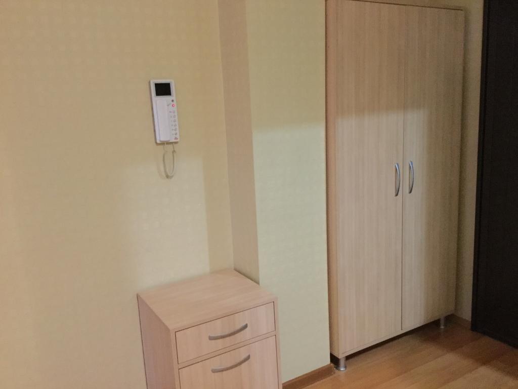 Nina'S Apartment On Gorgasali 巴统 外观 照片