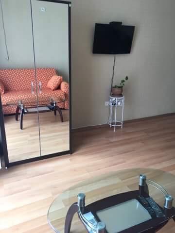 Nina'S Apartment On Gorgasali 巴统 外观 照片